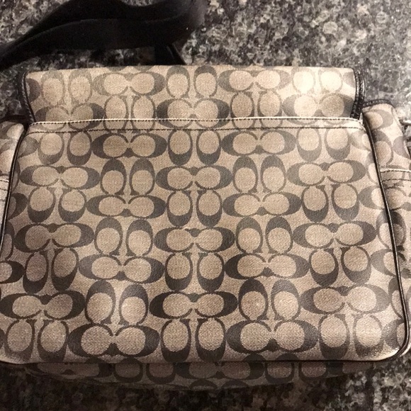 Coach diaper bag - Picture 5 of 8
